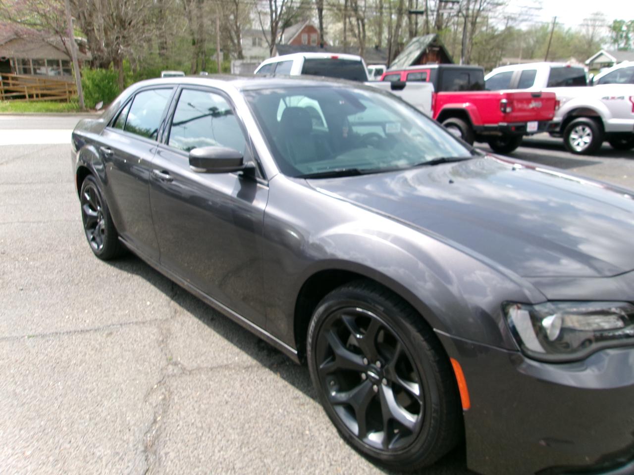 Chrysler 300 S V6 2023