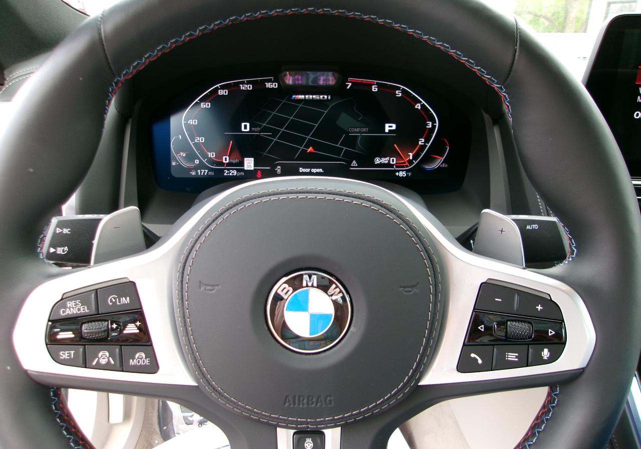 BMW 8-Series M850i xDrive Coupe 2025