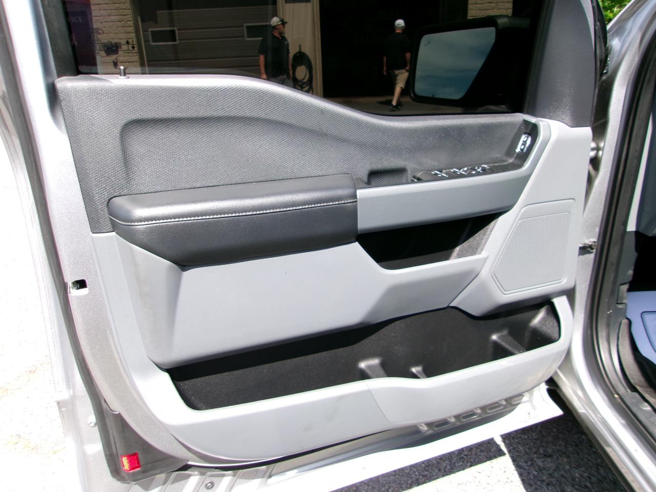 Ford F-150 XL SuperCab 6.5-ft. Bed 4WD 2023