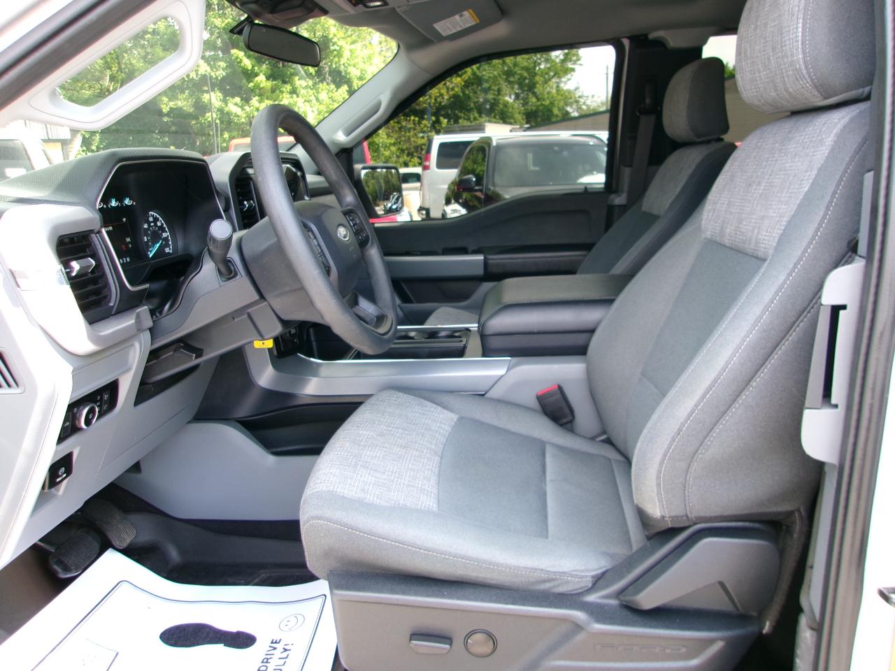 Ford F-150 XL SuperCab 6.5-ft. Bed 4WD 2023