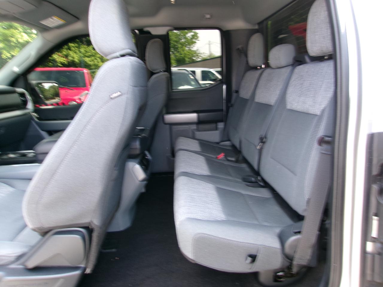 Ford F-150 XL SuperCab 6.5-ft. Bed 4WD 2023