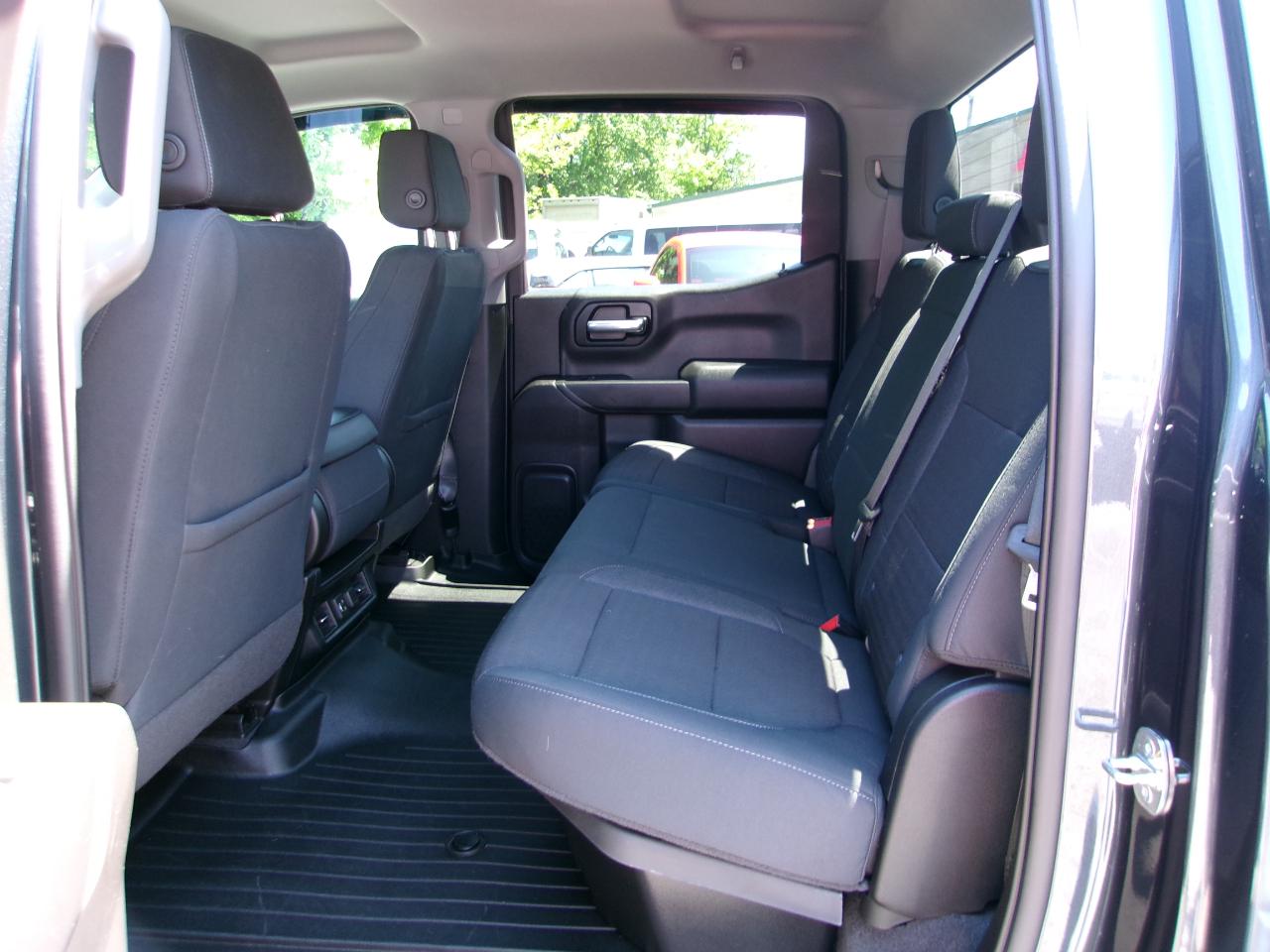 Chevrolet Silverado 1500 LT Crew Cab 4WD 2020