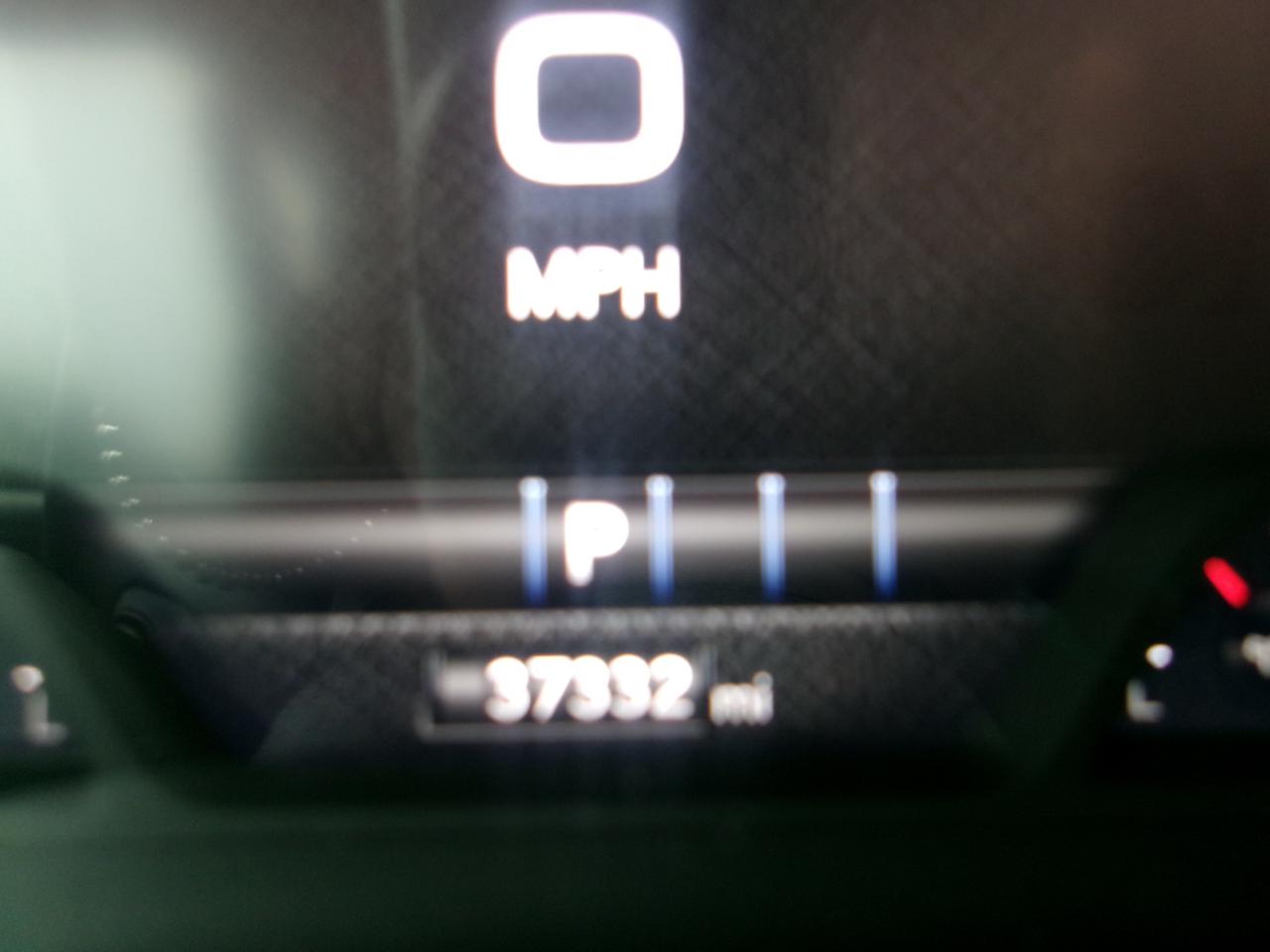 RAM 1500 Laramie Crew Cab SWB 4WD 2025