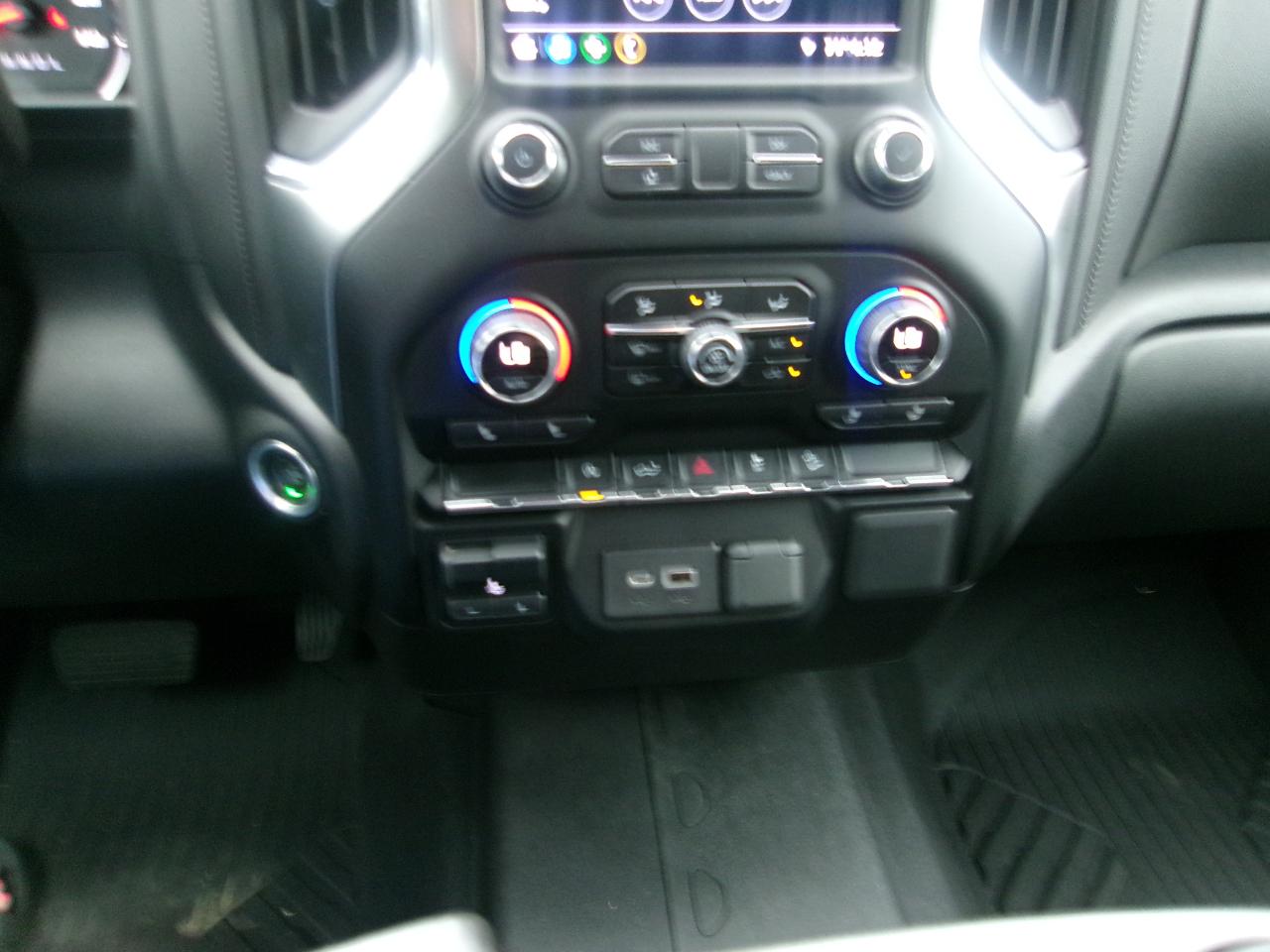 Chevrolet Silverado 1500 RST Crew Cab 4WD 2021