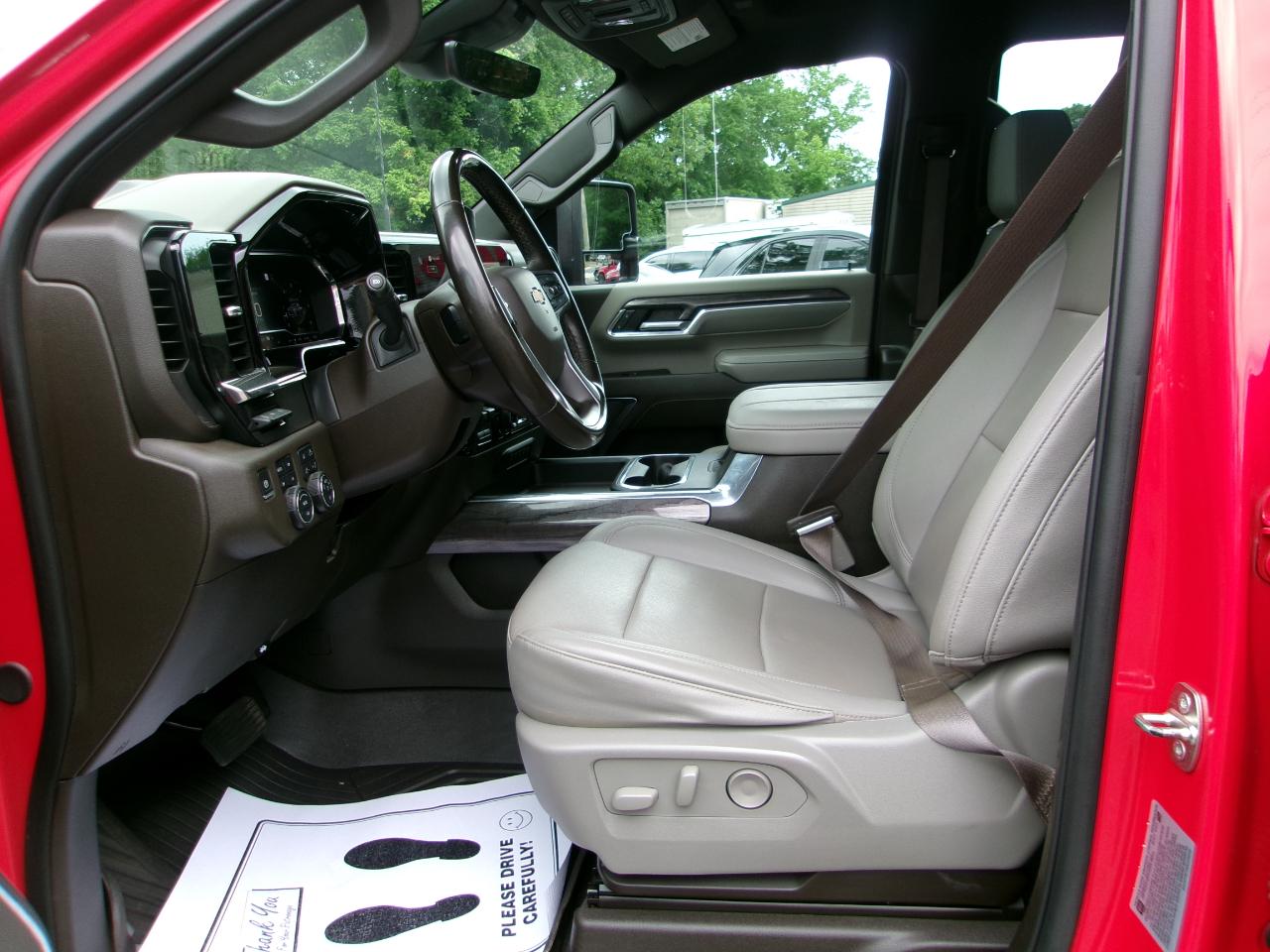 Chevrolet Silverado 2500HD LTZ Crew Cab Short Box 4WD 2024