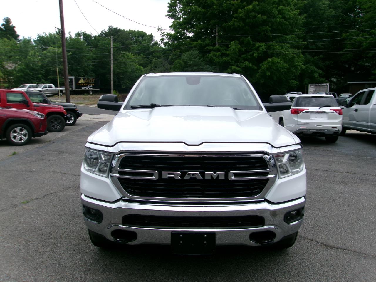RAM 1500 Big Horn Crew Cab SWB 4WD 2020