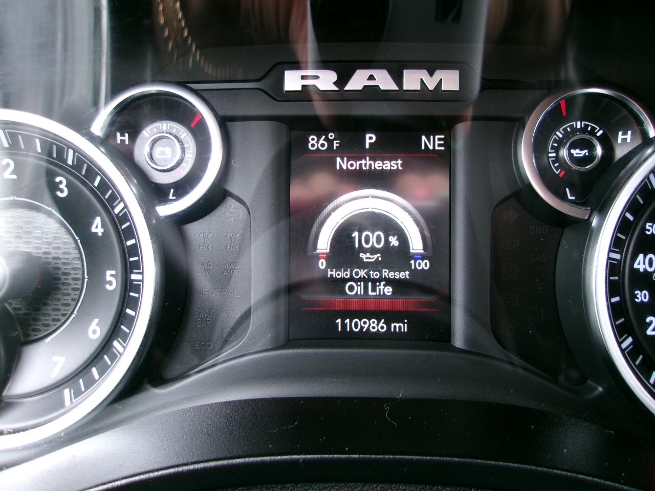 RAM 1500 Big Horn Crew Cab SWB 4WD 2020