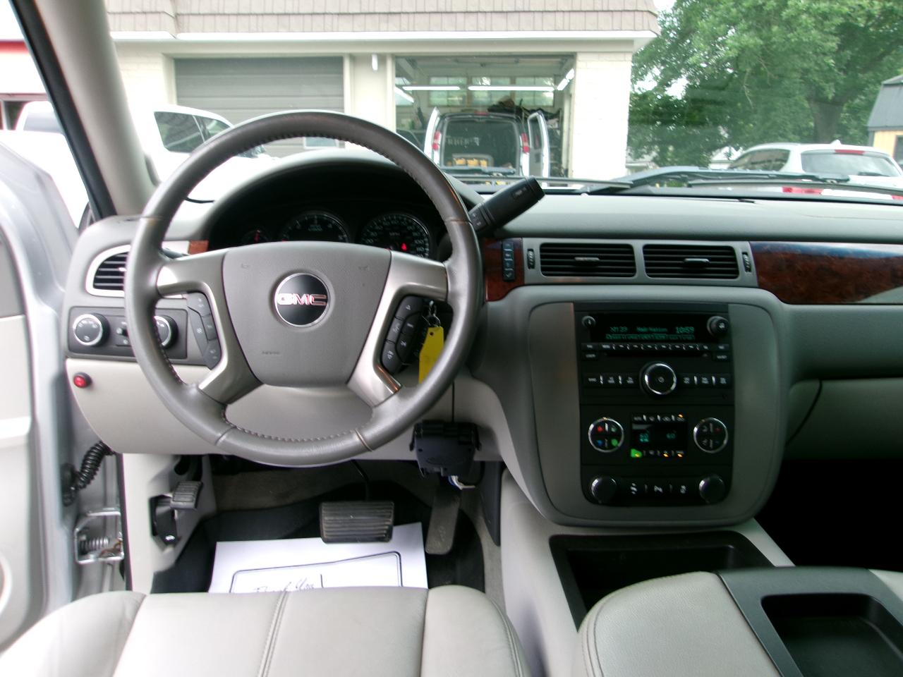 GMC Sierra 1500 SLT Crew Cab 4WD 2012
