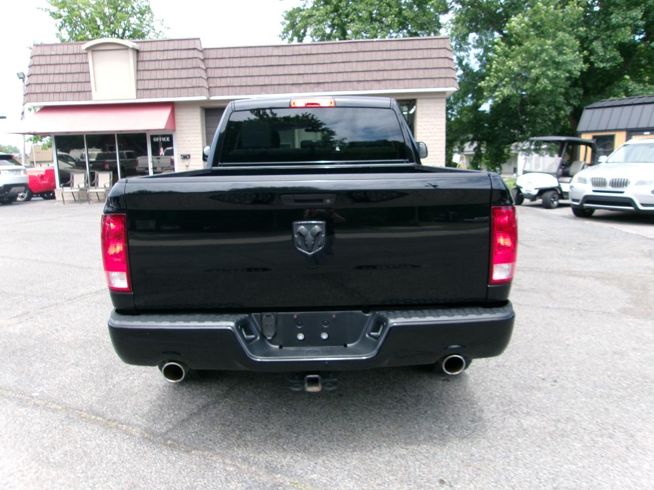 RAM 1500 Tradesman Quad Cab 4WD 2014