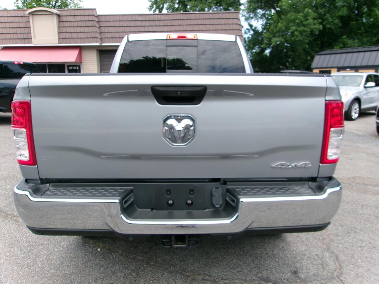 RAM 2500 Tradesman Crew Cab SWB 4WD 2020