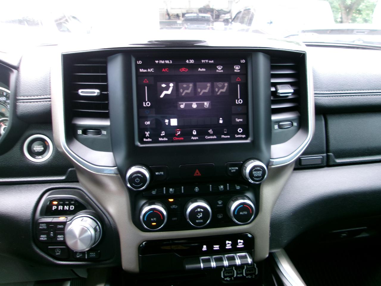 RAM 1500 Laramie Crew Cab SWB 4WD 2019