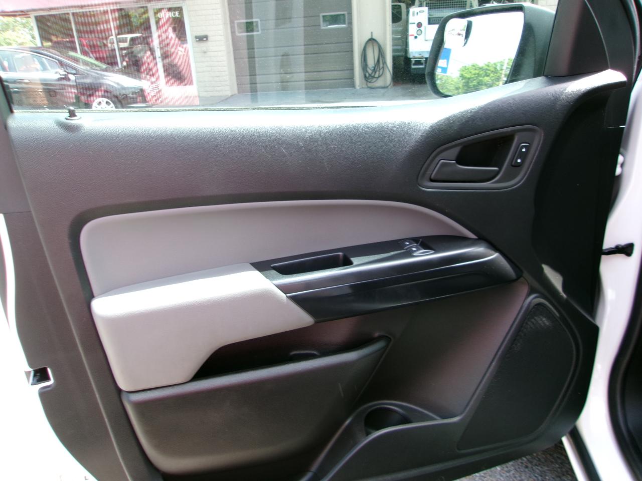 Chevrolet Colorado Work Truck Ext. Cab 4WD 2022