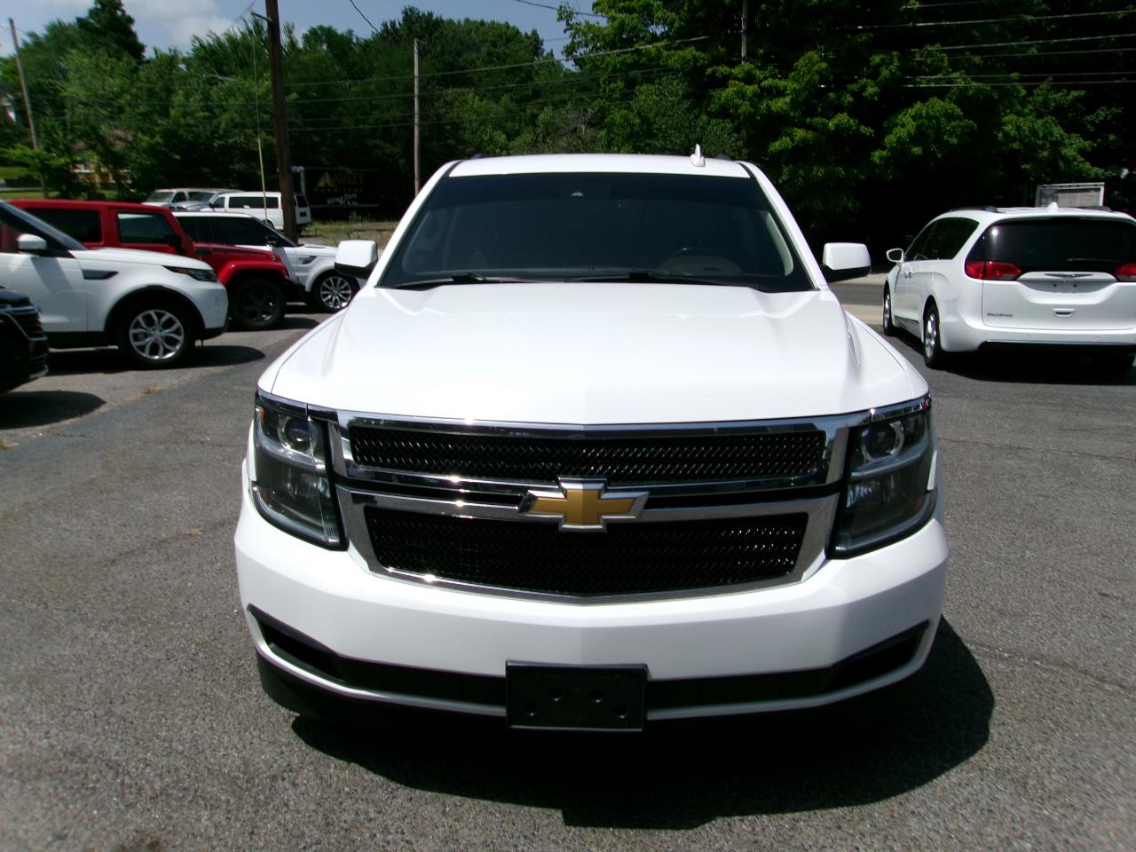 Chevrolet Suburban LT 4WD 2017