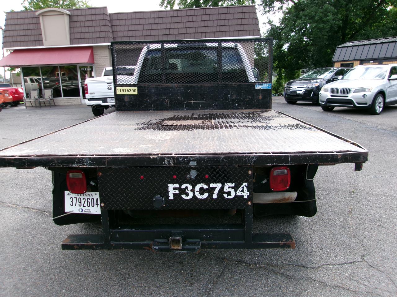 Ford F-350 SD XL Crew Cab Long Bed DRW 2WD 2018