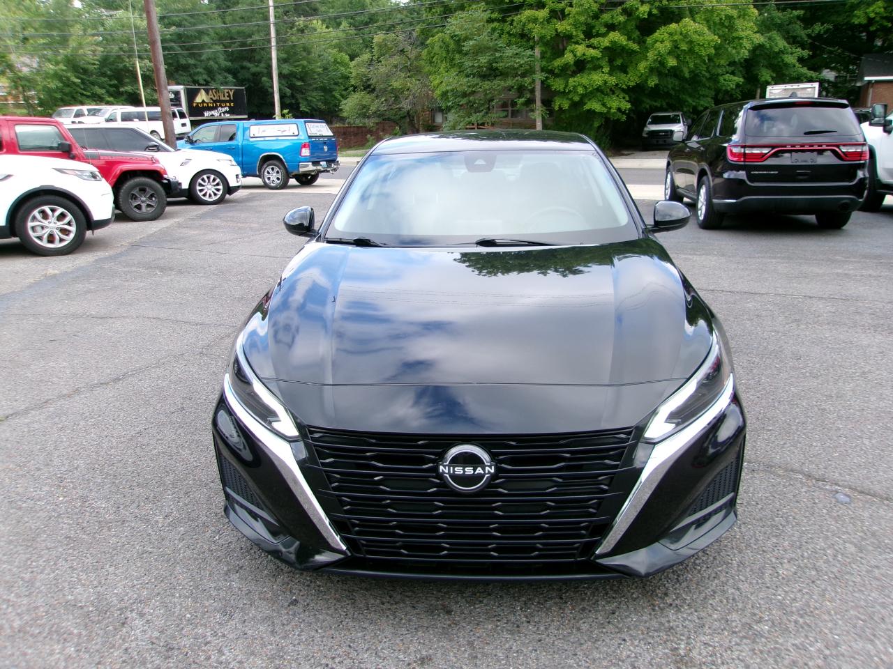 Nissan Altima 2.5 SV 2023