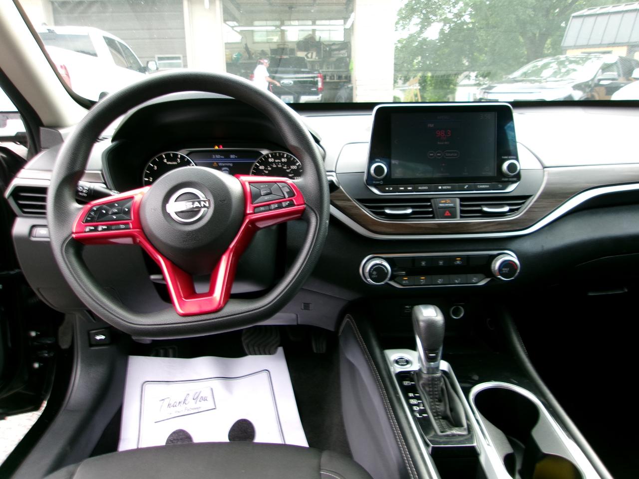 Nissan Altima 2.5 SV 2023