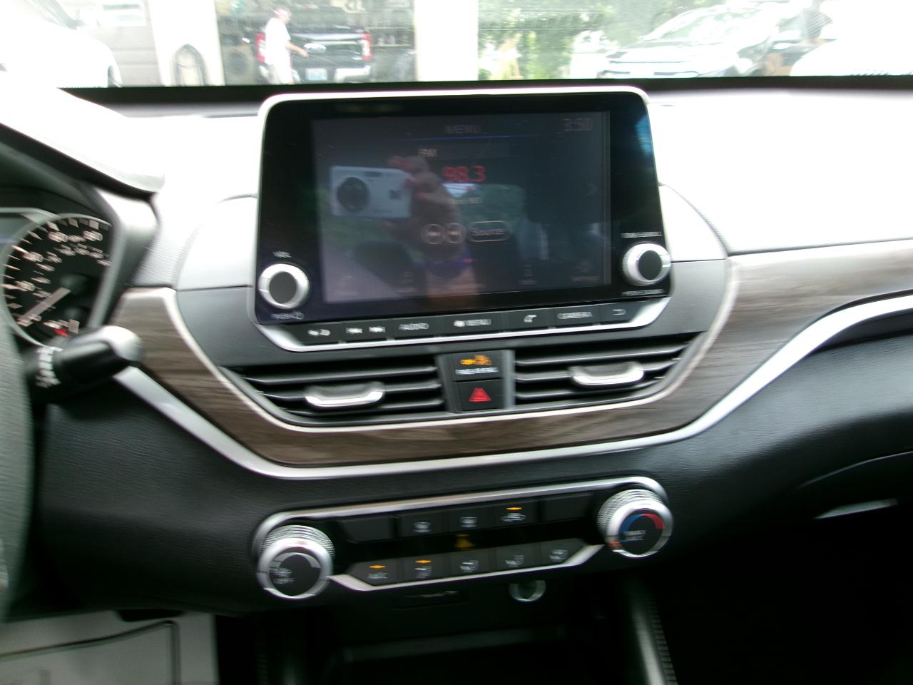 Nissan Altima 2.5 SV 2023