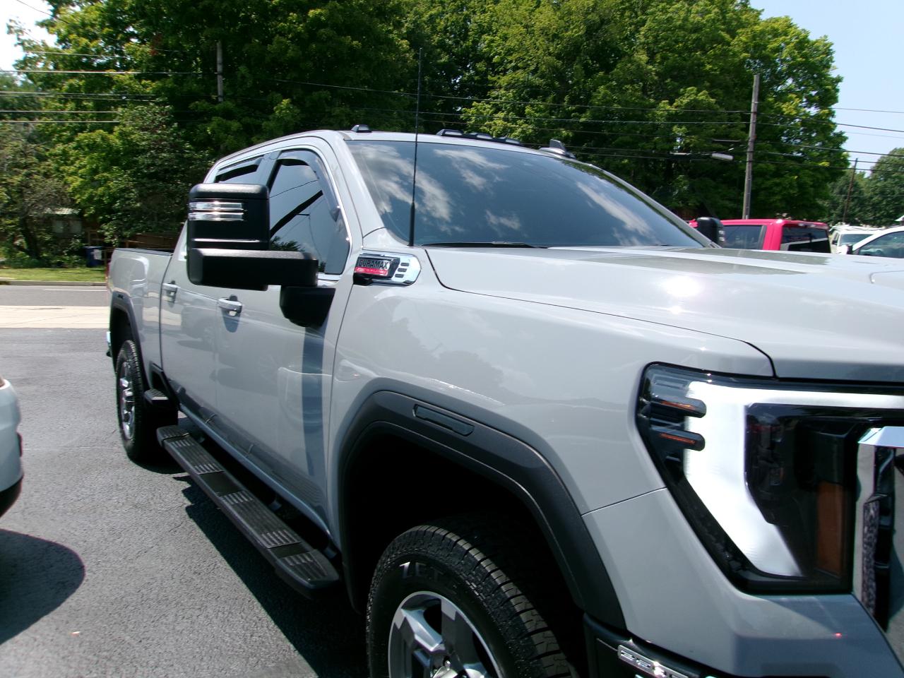 GMC Sierra 2500HD SLE Crew Cab 4WD 2025
