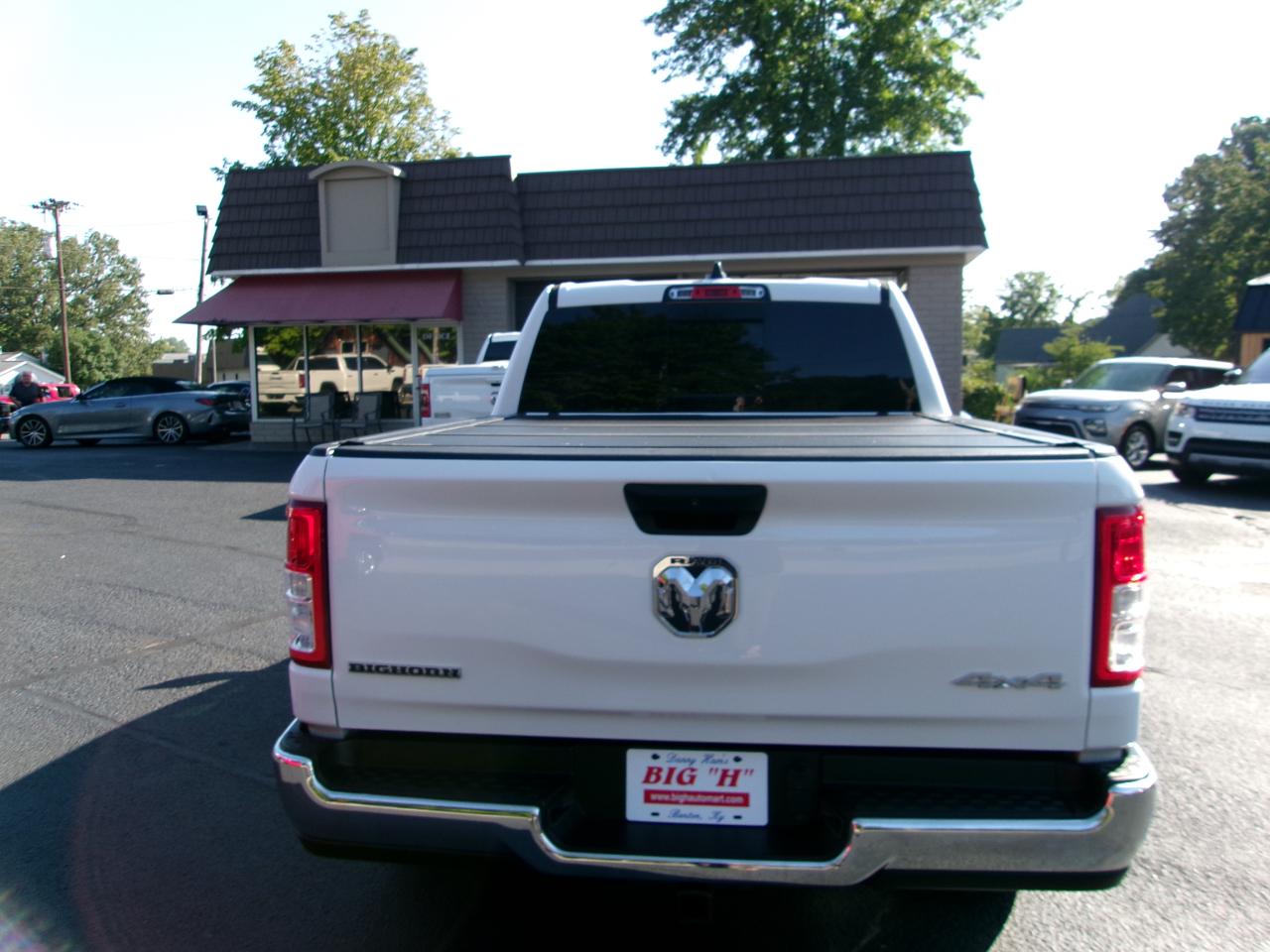 RAM 1500 Big Horn Crew Cab SWB 4WD 2023