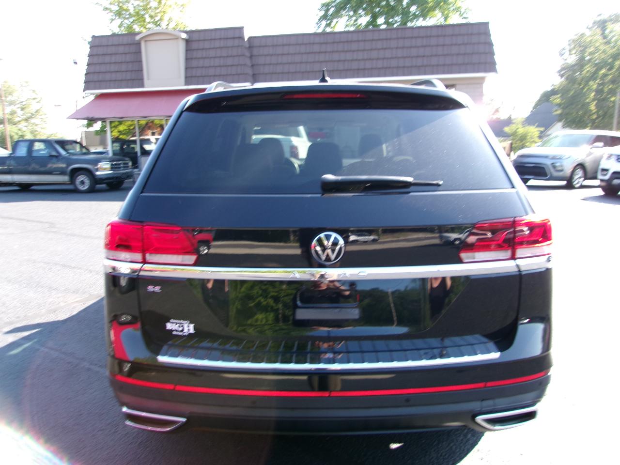 Volkswagen Atlas SE w/Technology 2021