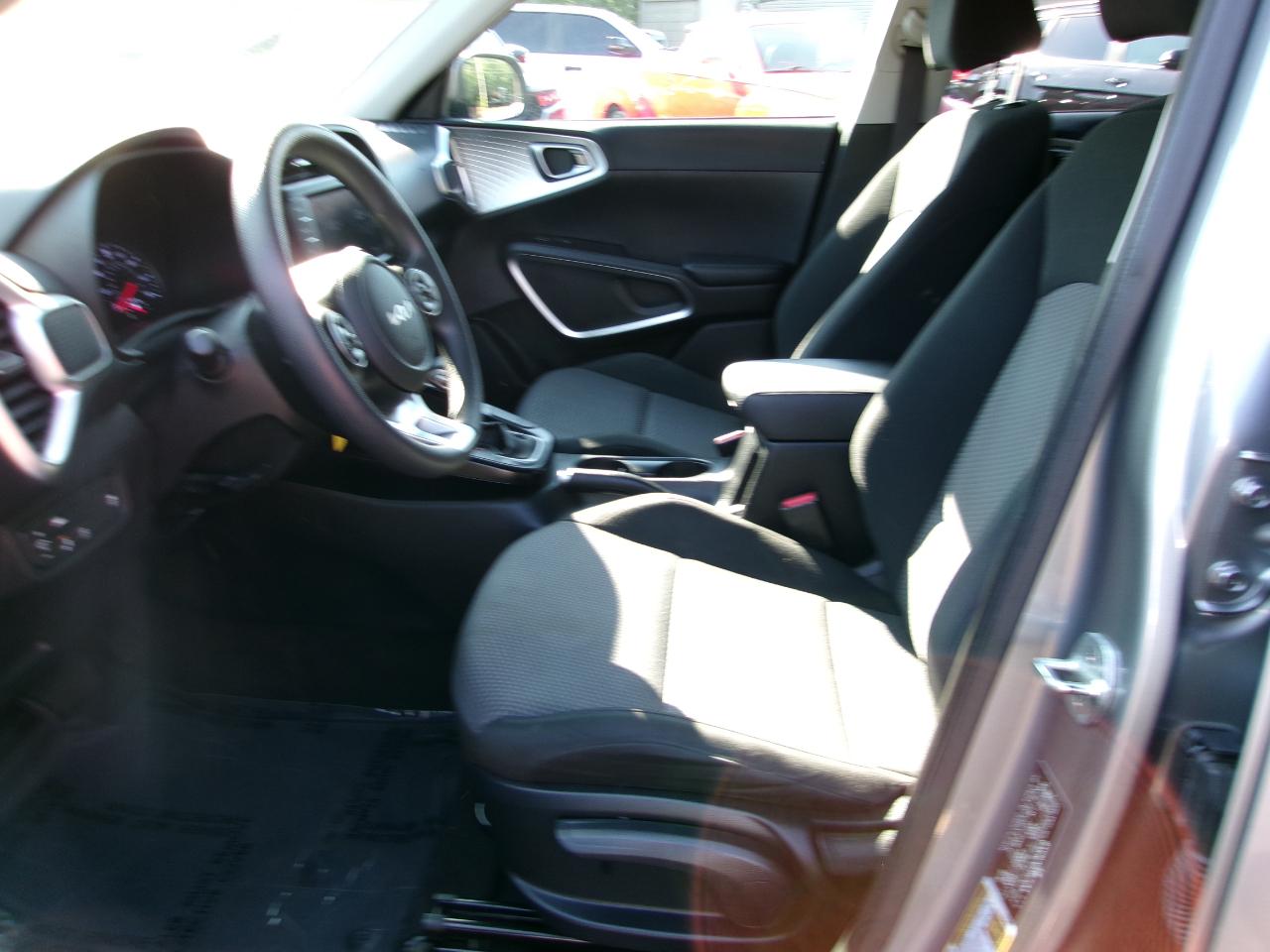 Kia Soul LX CVT 2022