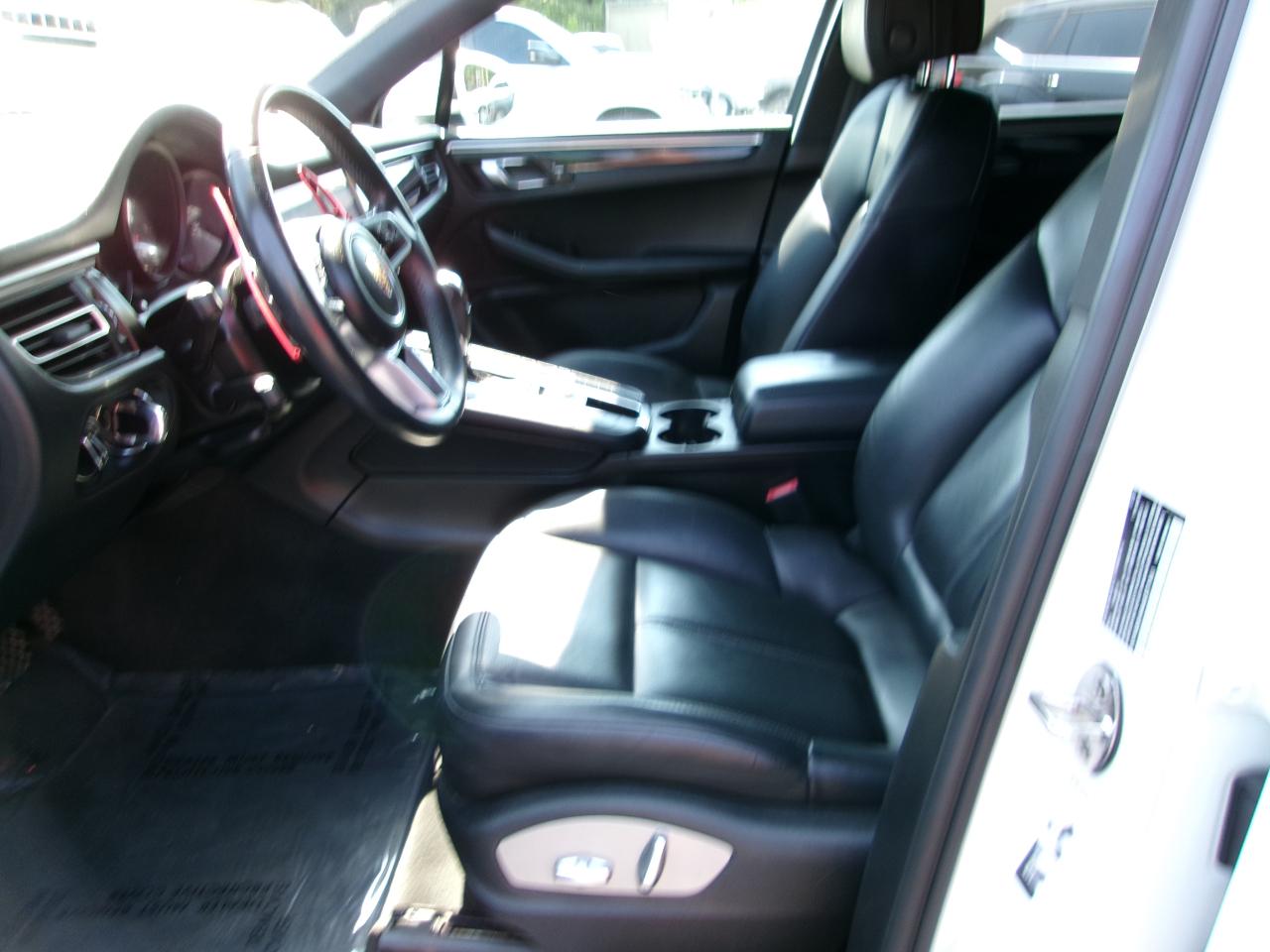 Porsche Macan S 2021