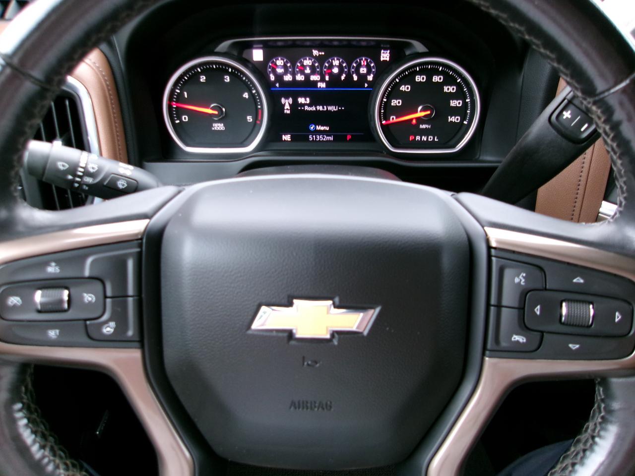 Chevrolet Silverado 3500HD High Country Crew Cab 4WD 2023