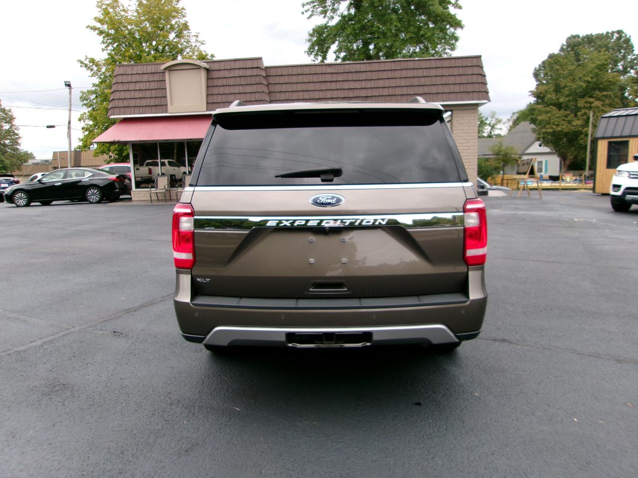 Ford Expedition XLT 4WD 2018