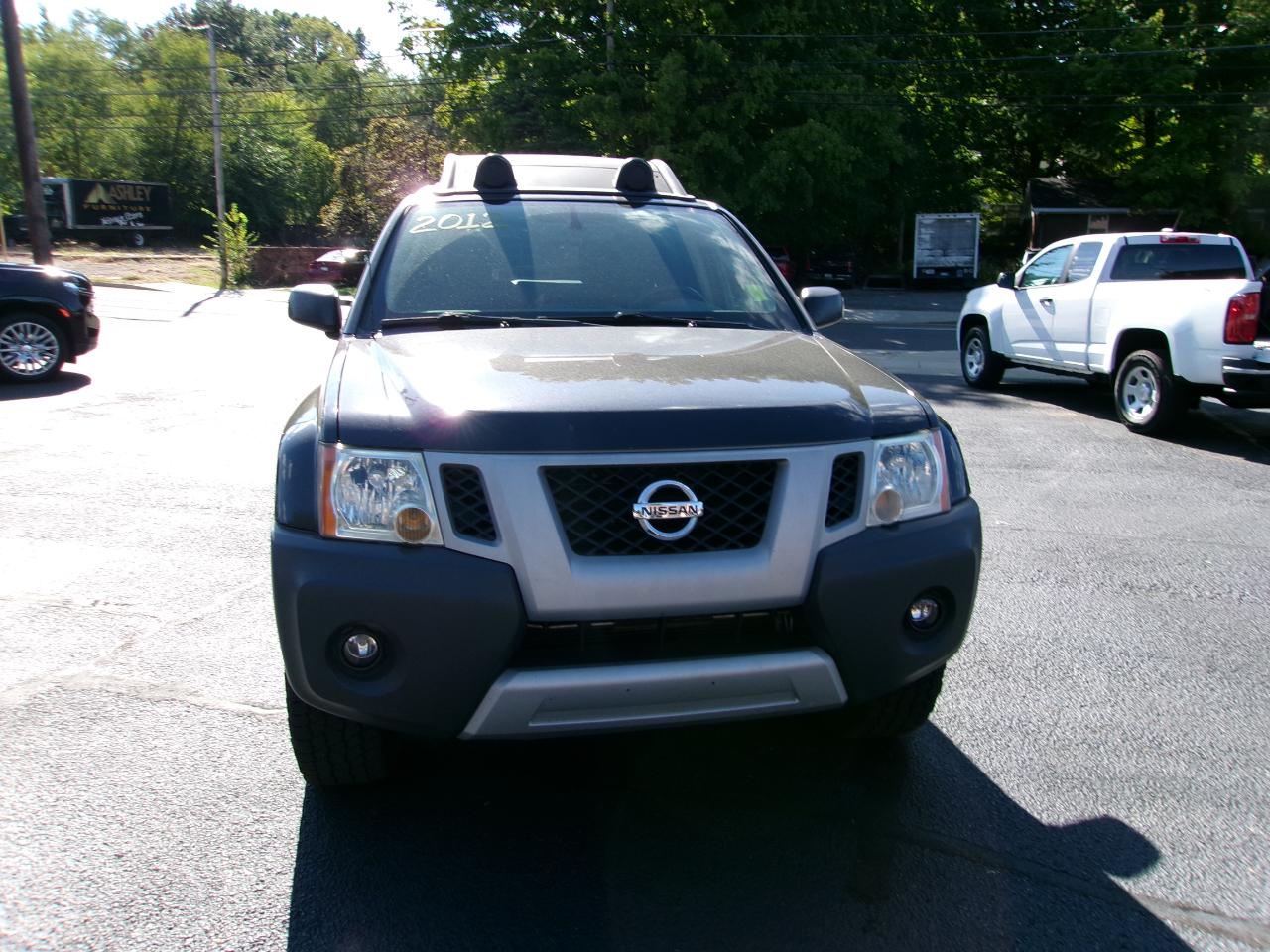 Nissan Xterra X 4WD 2012