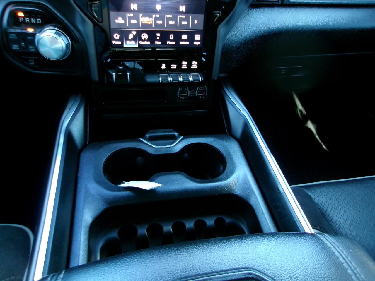 RAM 1500 Laramie Crew Cab SWB 4WD 2024