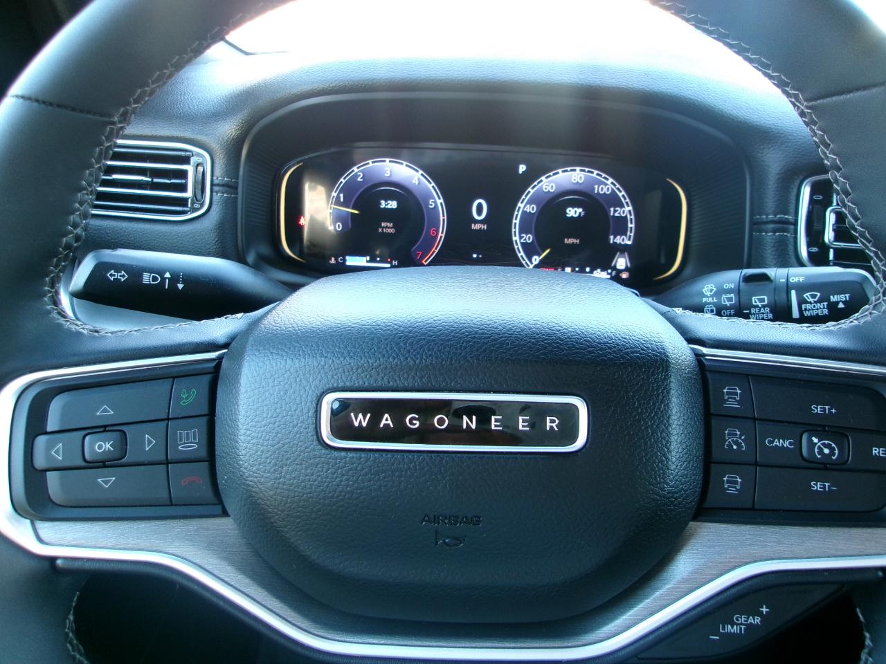 Jeep Wagoneer L Series II 4WD 2025