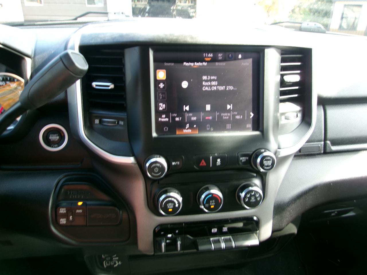 RAM 2500 Tradesman Crew Cab SWB 4WD 2024