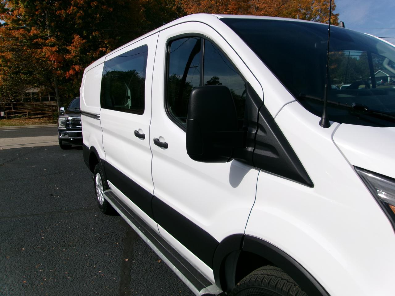 Ford Transit 250 Van 2025