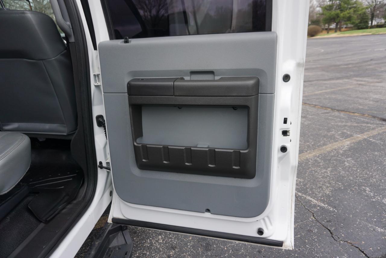 Ford F-250 SD XLT Crew Cab Short Bed 4WD 2013