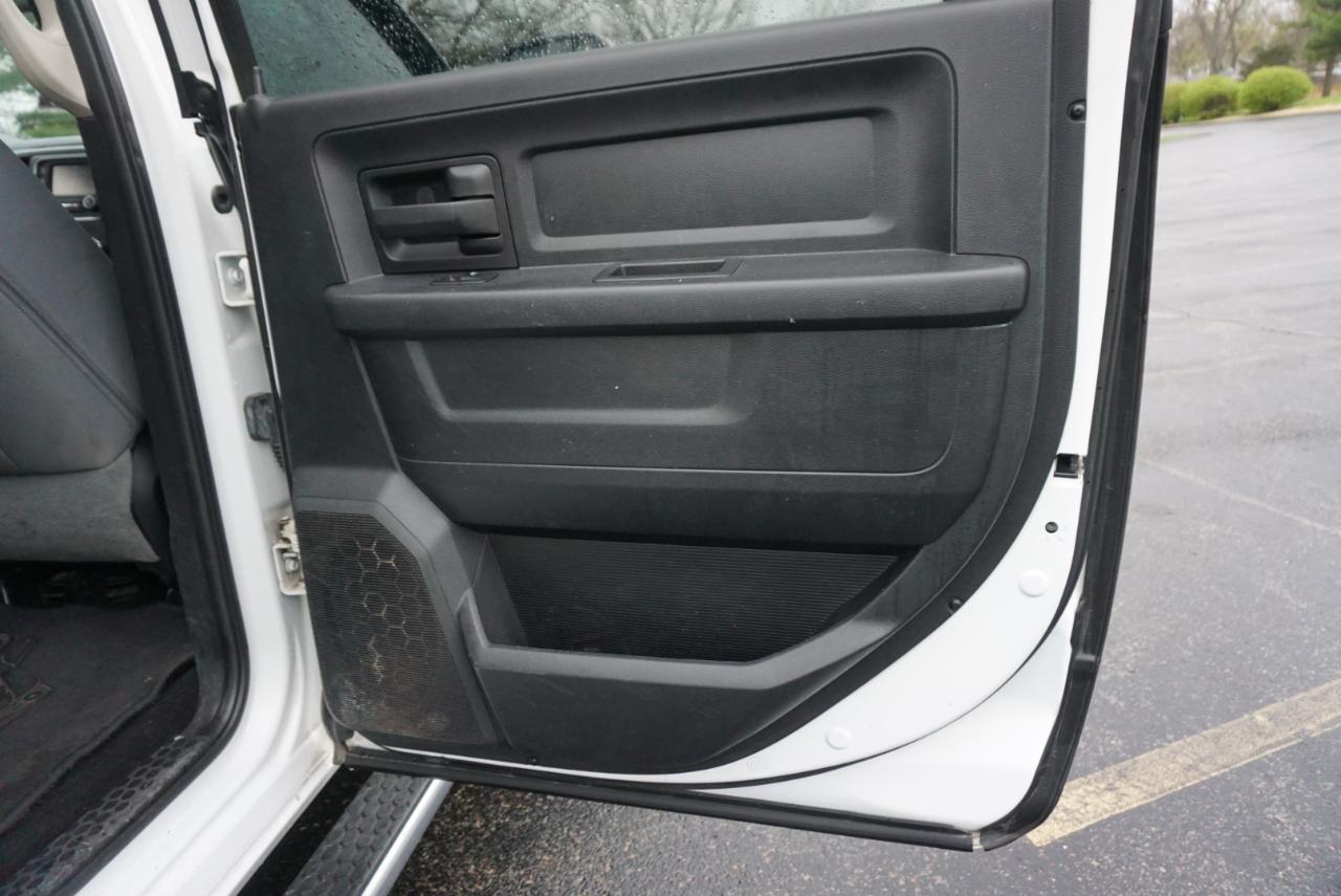 Dodge Ram 2500 SLT Quad Cab Short Bed 4WD 2014