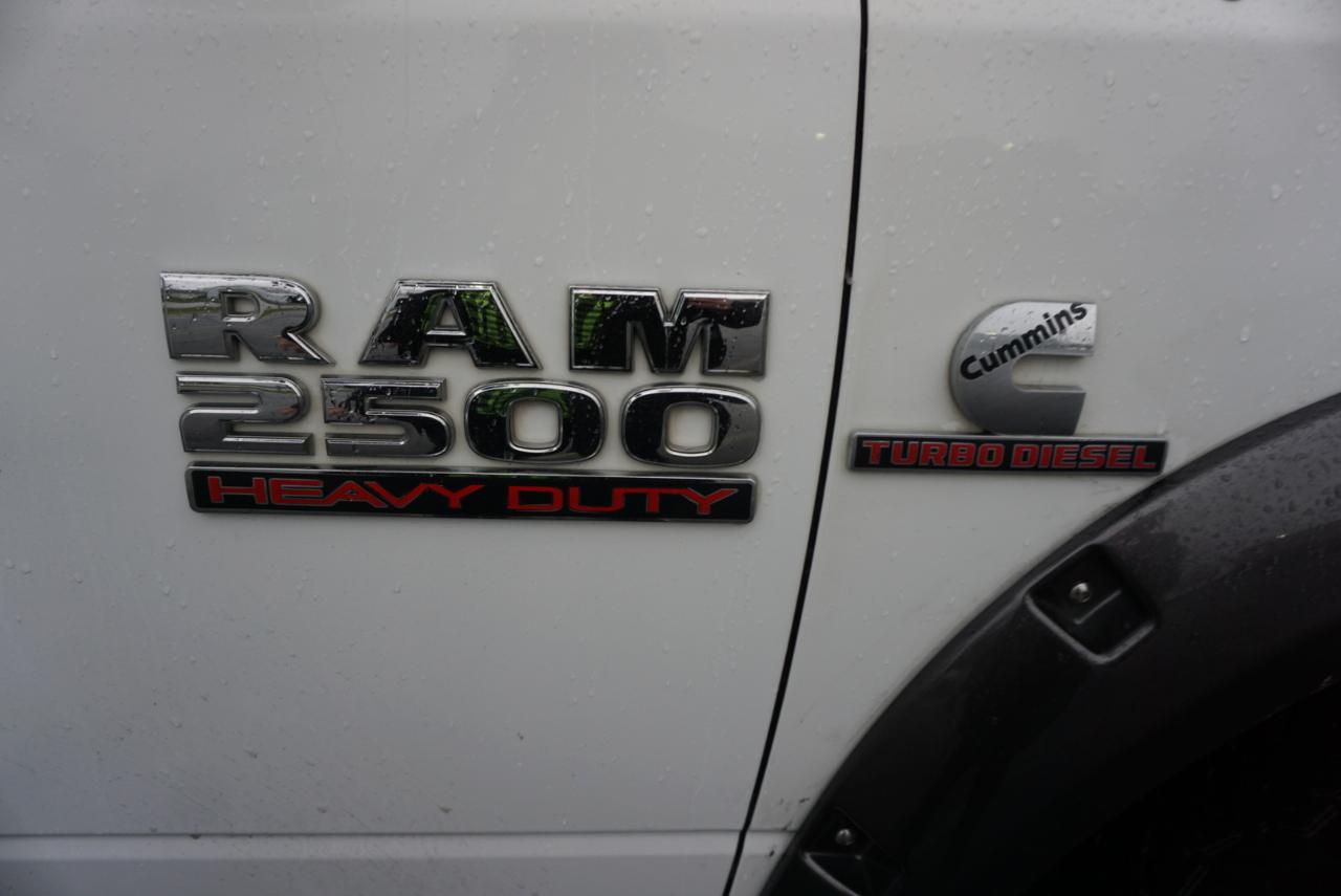 Dodge Ram 2500 SLT Quad Cab Short Bed 4WD 2014