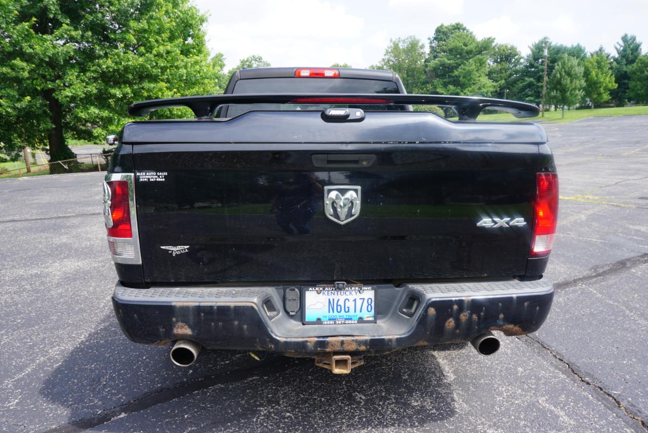 Dodge Ram 1500 SLT  2013