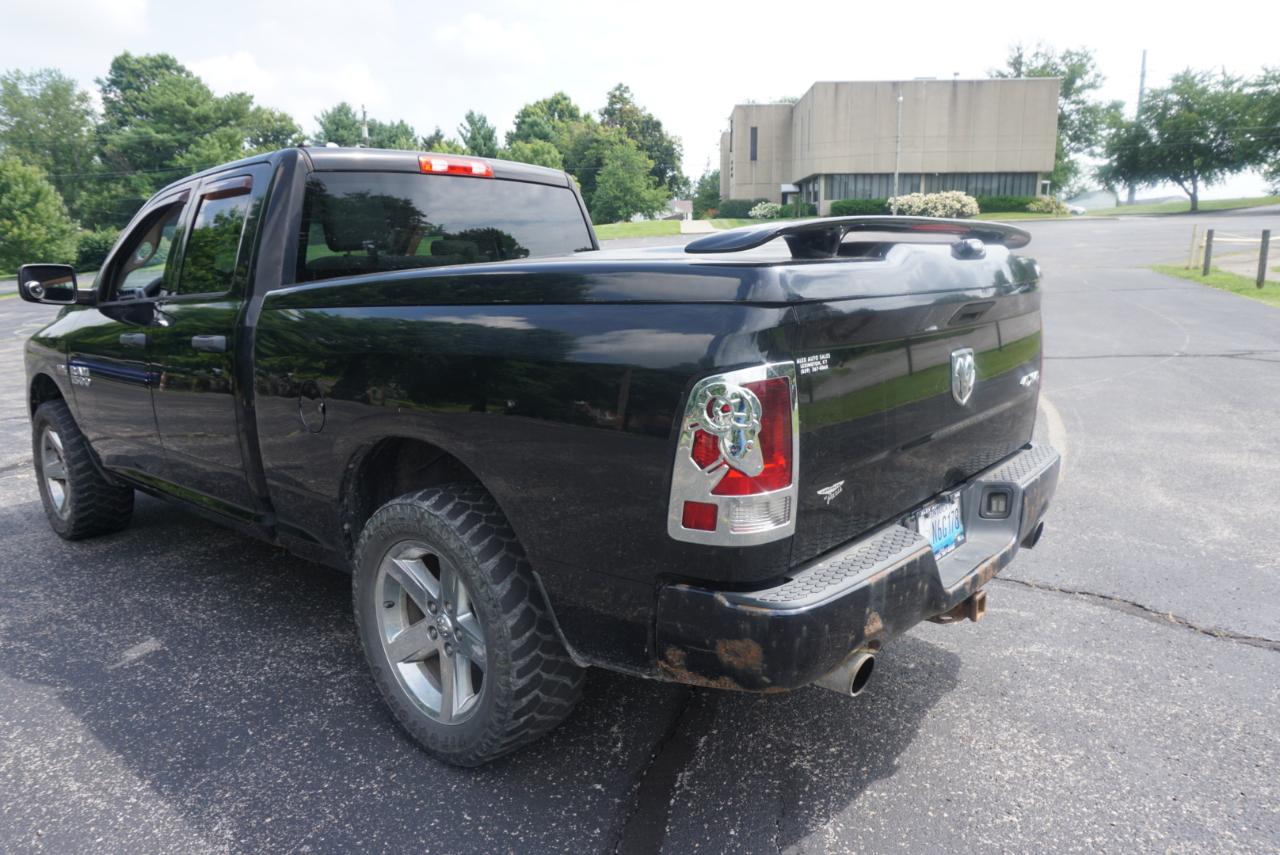 Dodge Ram 1500 SLT  2013