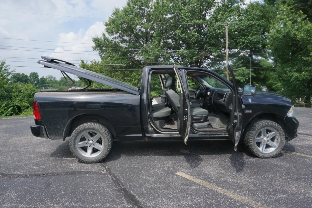Dodge Ram 1500 SLT  2013