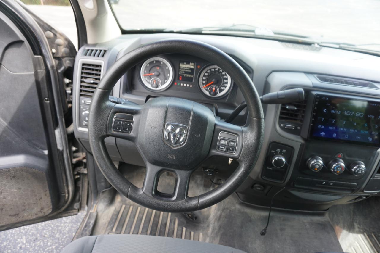 Dodge Ram 1500 SLT  2013