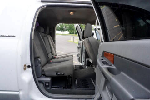 Dodge Ram 3500 SLT Mega Cab 4WD 2006 Dodge Ram 3500 SLT Mega Cab 4WD 2006