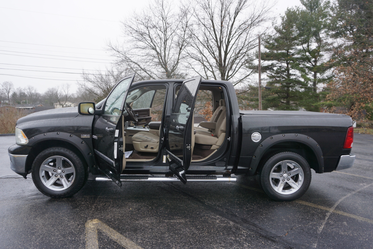 Dodge 1500 ST Crew Cab 4WD 2010