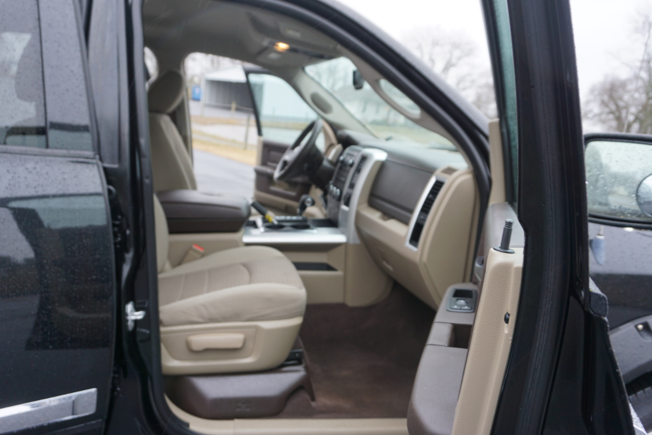 Dodge 1500 ST Crew Cab 4WD 2010