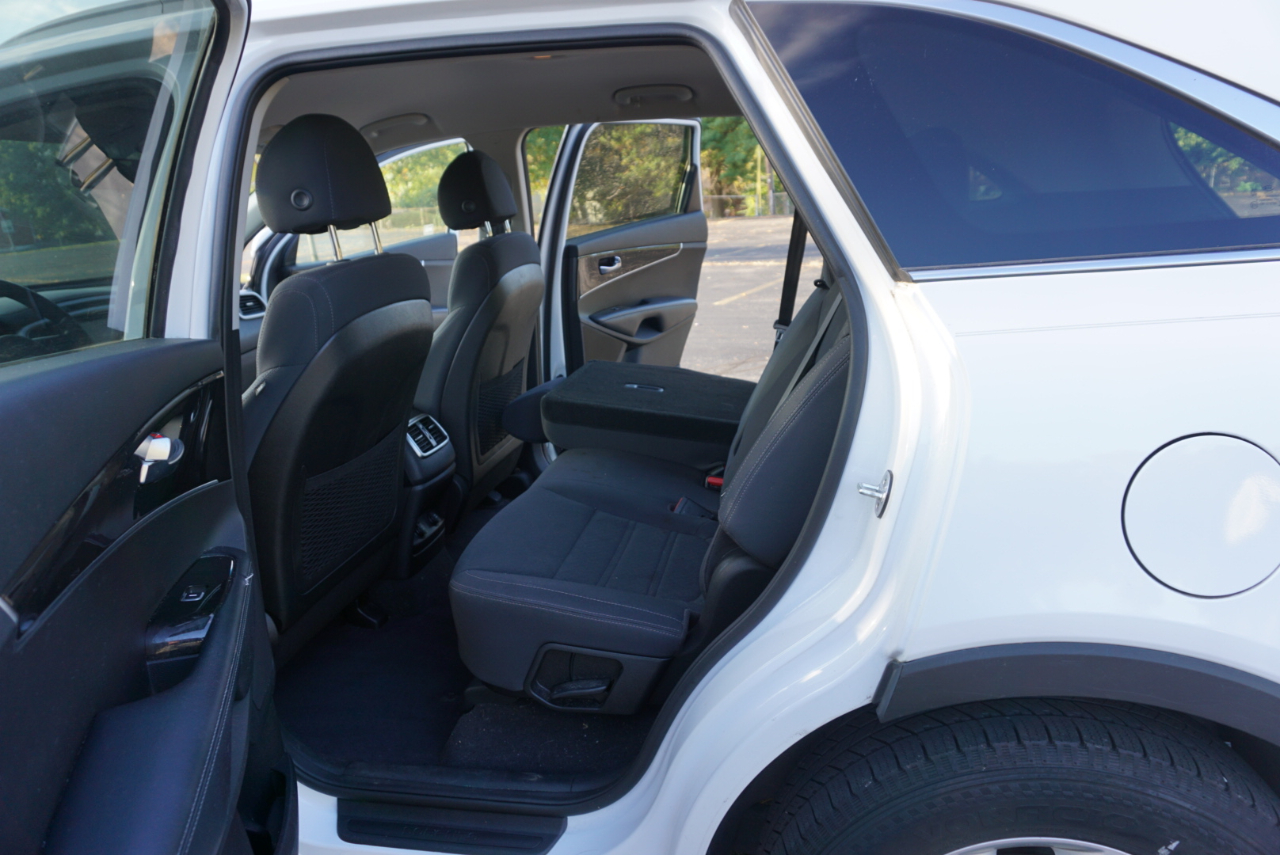 Kia Sorento LX 2WD 2018 Kia Sorento LX 2WD 2018