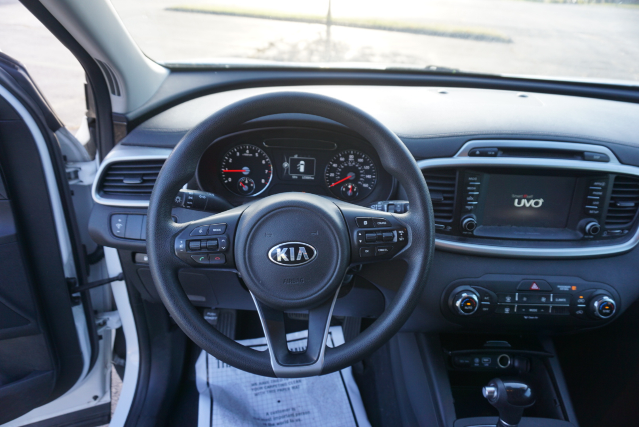 Kia Sorento LX 2WD 2018 Kia Sorento LX 2WD 2018