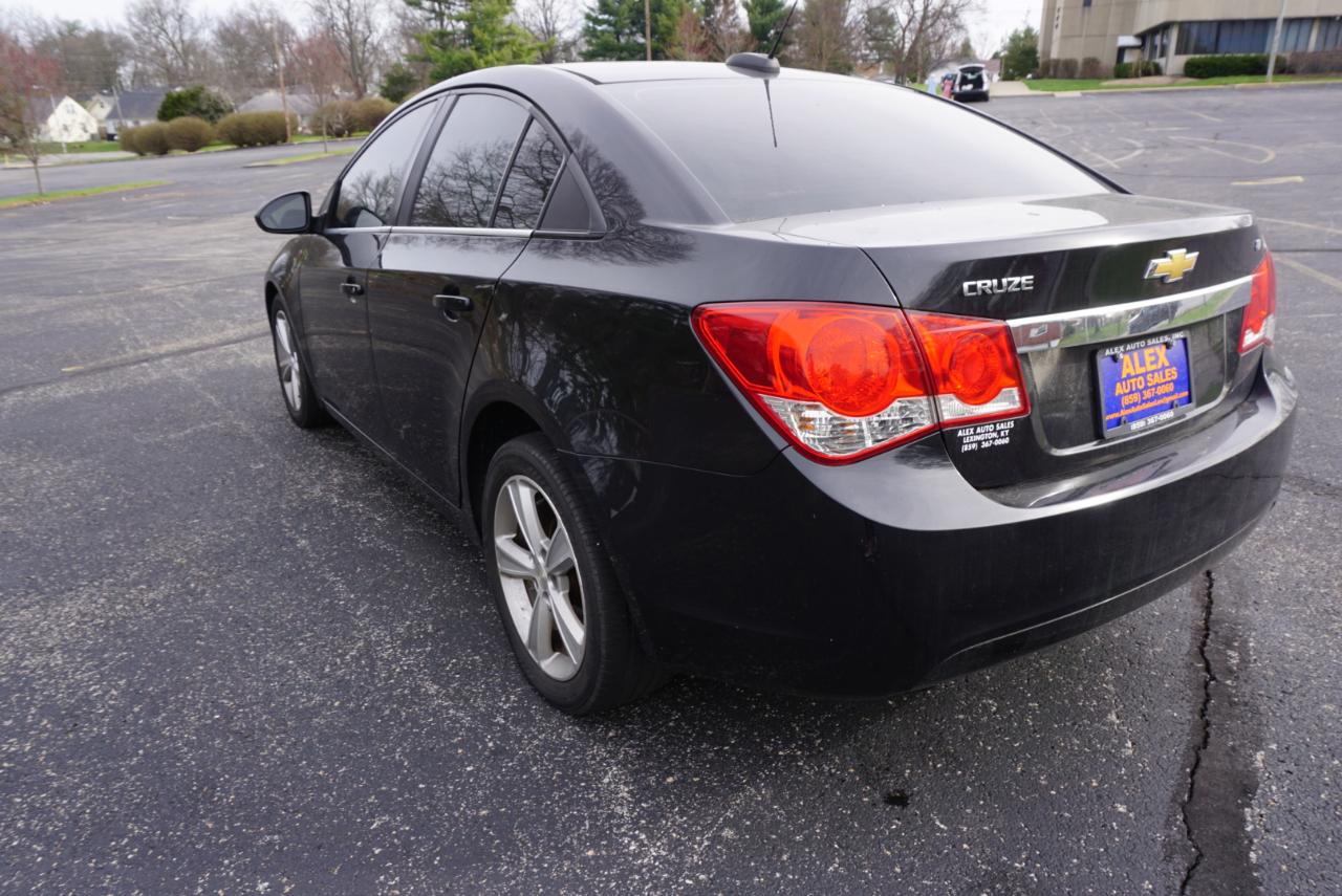 Chevrolet Cruze 2LT Auto 2015