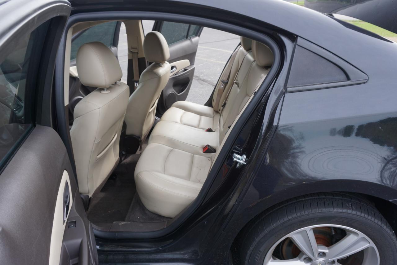 Chevrolet Cruze 2LT Auto 2015