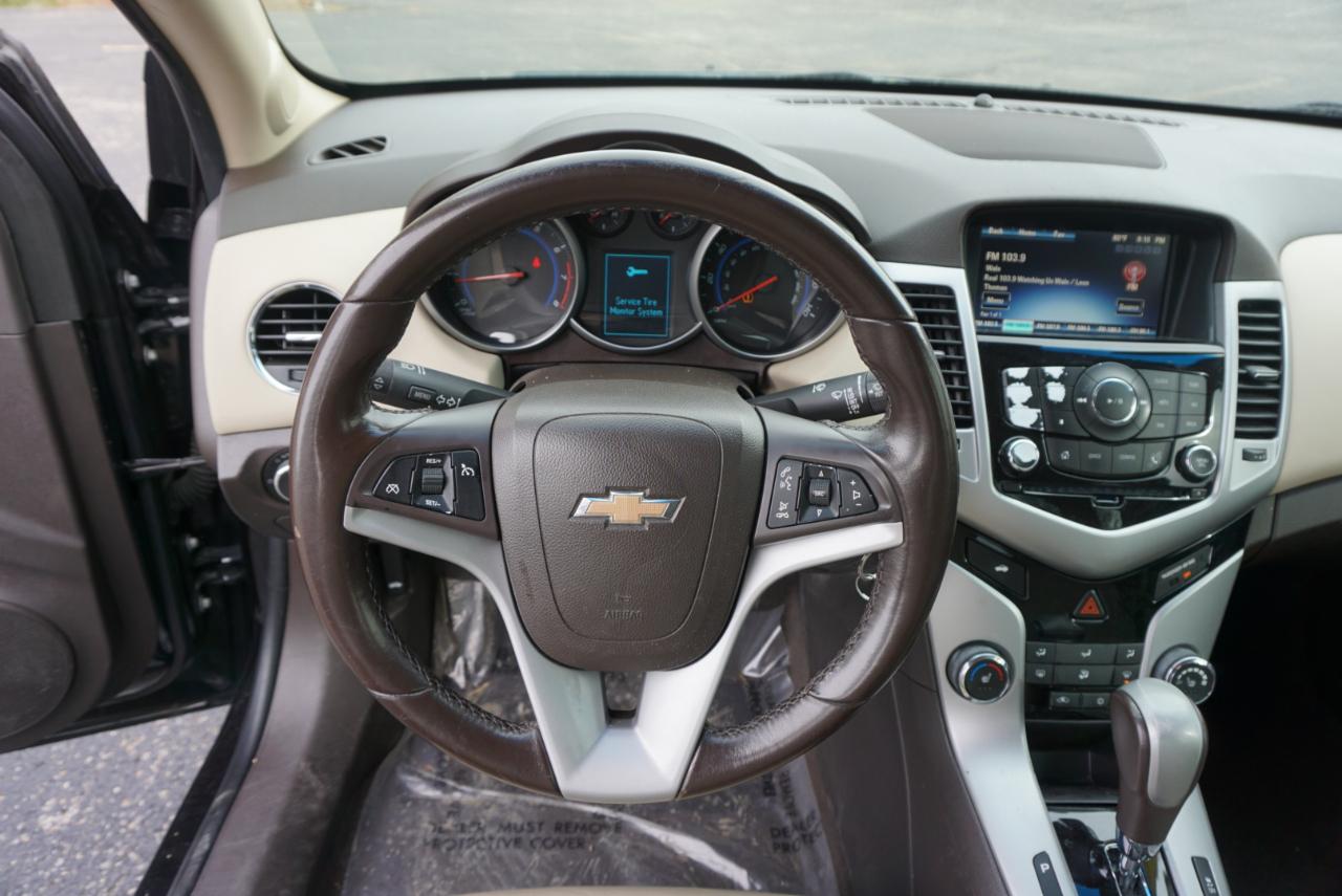 Chevrolet Cruze 2LT Auto 2015