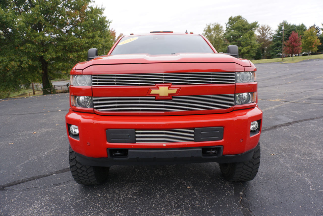 Chevrolet Silverado 2500HD LTZ Crew Cab Long Box 4WD 2015 Chevrolet Silverado 2500HD LTZ Crew Cab Long Box 4WD 2015