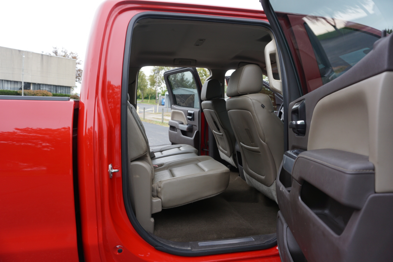 Chevrolet Silverado 2500HD LTZ Crew Cab Long Box 4WD 2015 Chevrolet Silverado 2500HD LTZ Crew Cab Long Box 4WD 2015